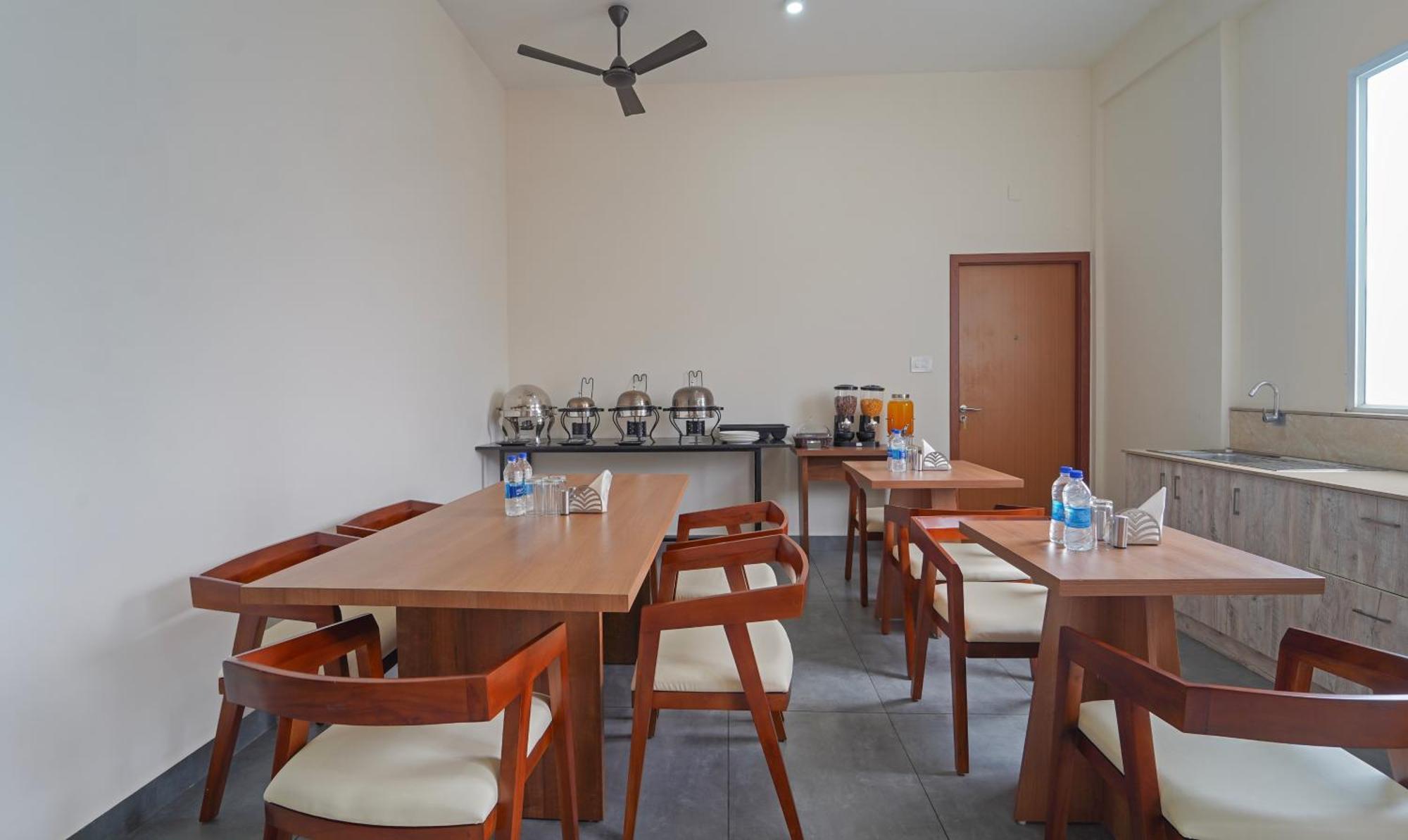 Itsy Hotels Avani Stays, Vyttila, Kochi 외부 사진