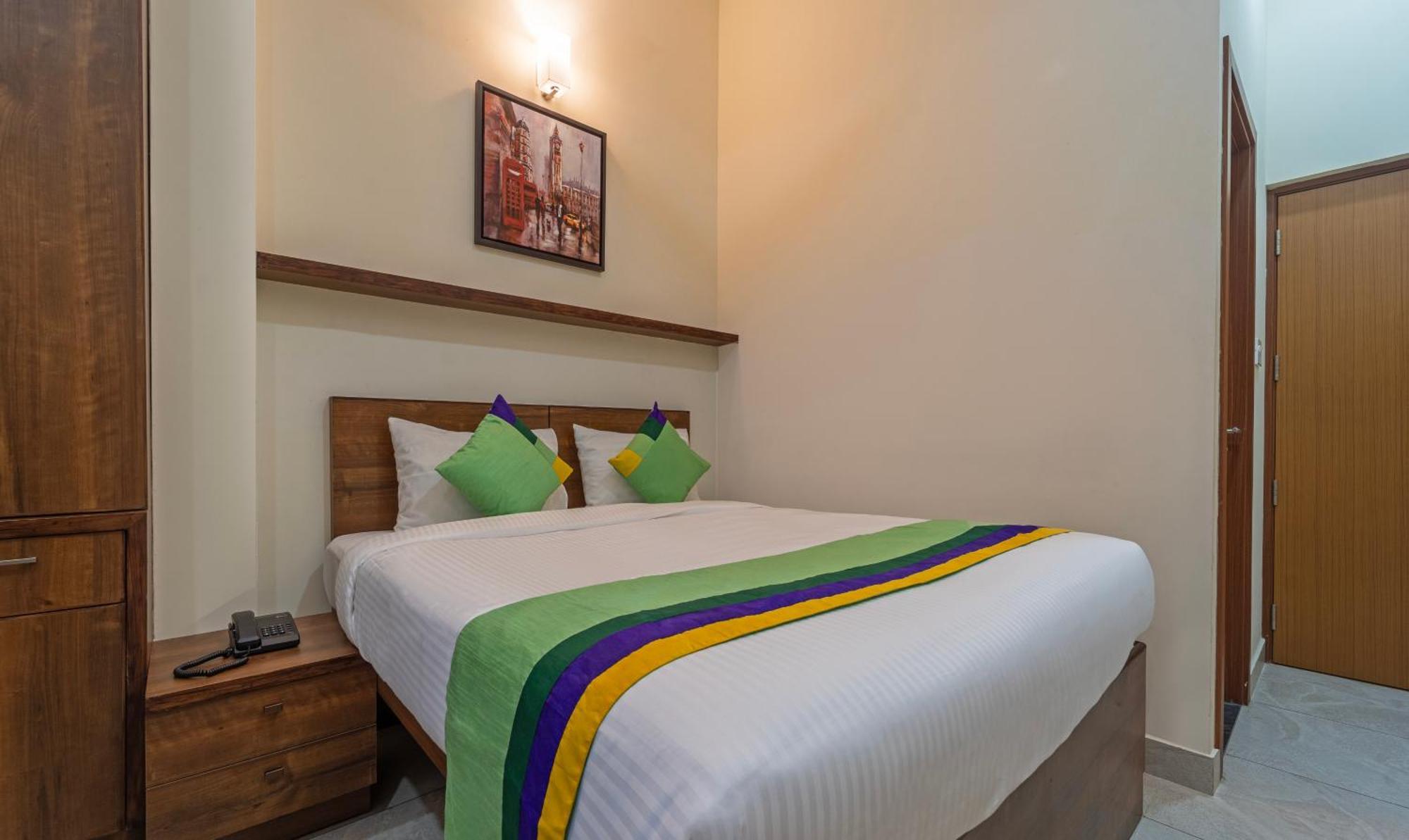 Itsy Hotels Avani Stays, Vyttila, Kochi 외부 사진