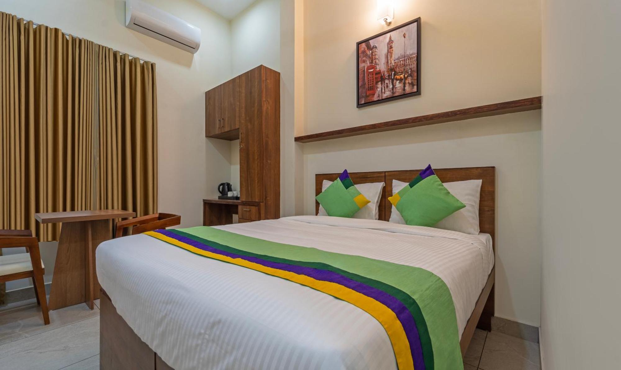 Itsy Hotels Avani Stays, Vyttila, Kochi 외부 사진