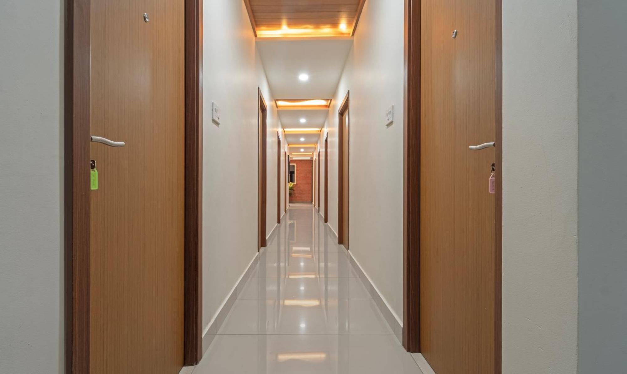 Itsy Hotels Avani Stays, Vyttila, Kochi 외부 사진